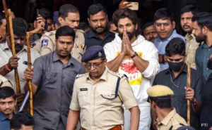 తొక్కిసలాట అల్లుకు తెలుసు | Latest News Telugu